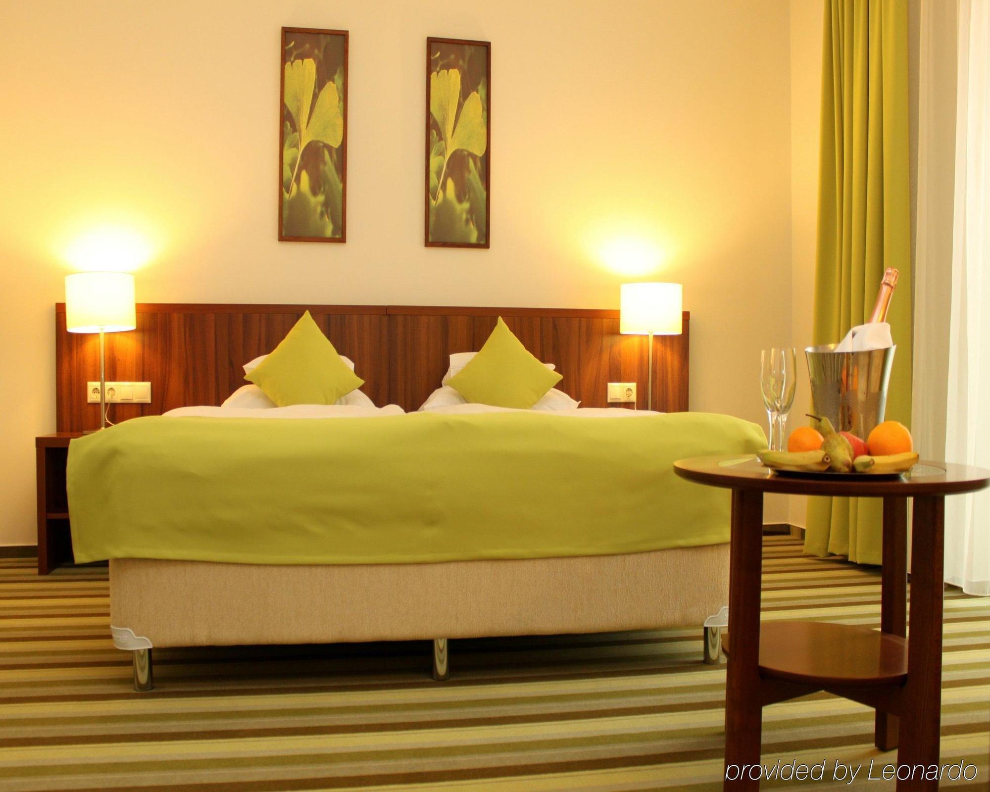 Hotel Ginkgo Hódmezővásárhely Zimmer foto